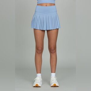 Fairfield Blue Gold Hinge Pleated Mini Skirt